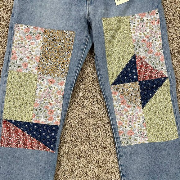 Levi's® Premium 501® 150th Anniversary ‘90s Patchwork Women's Jeans, Size 27x30 - Picture 10 of 16